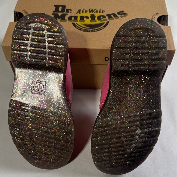 Dr. Martens Kids Dual-Tone Pink Mary Jane with sparkly sole Girls size 12 Pink - Picture 8 of 13